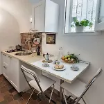 Il Cedrangolo House Tree *