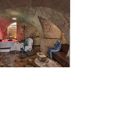 Il Cedrangolo House Tree