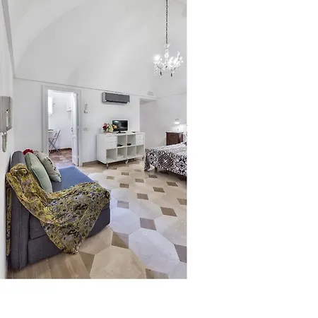 Apartman Il Cedrangolo House Tree *